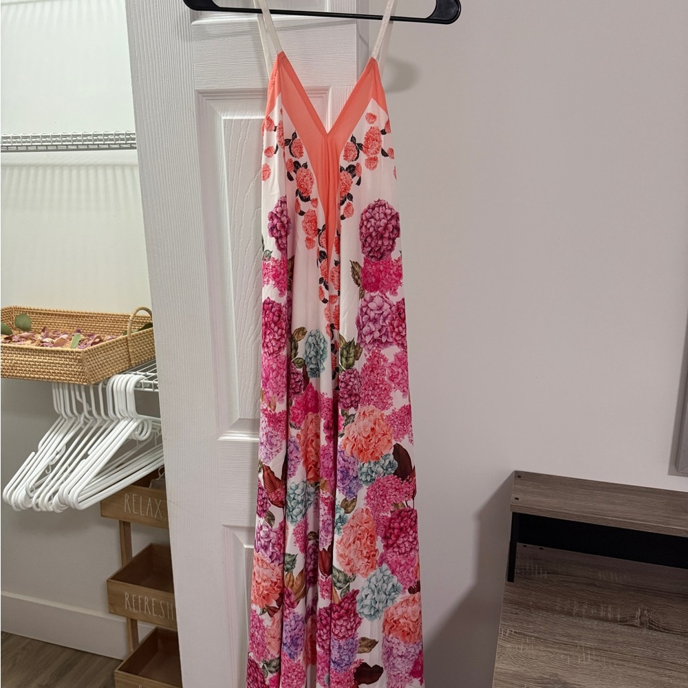 NWT White Floral Print Maxi Dress Made In Italy One Size Adjustable Straps